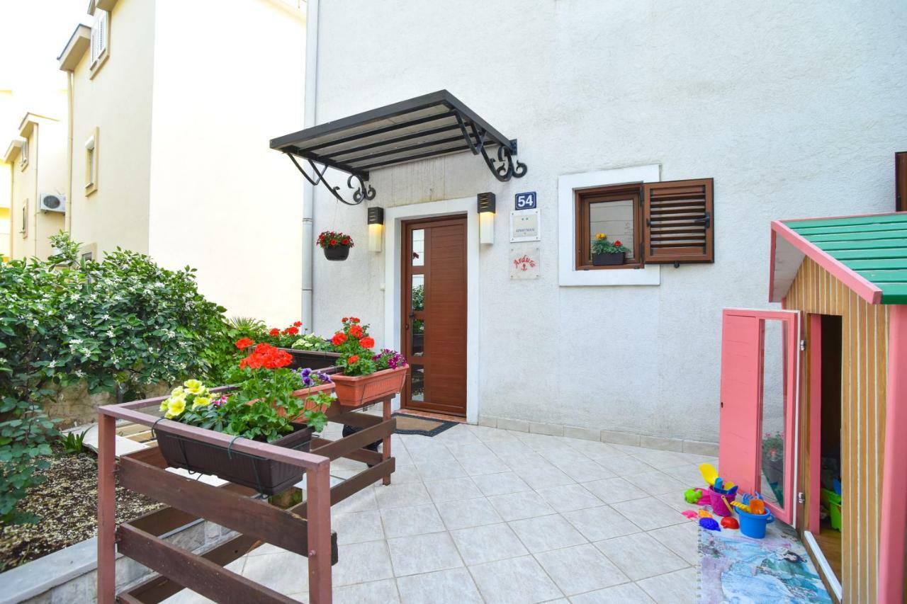 Guest House Jedro Petrovac Exterior photo