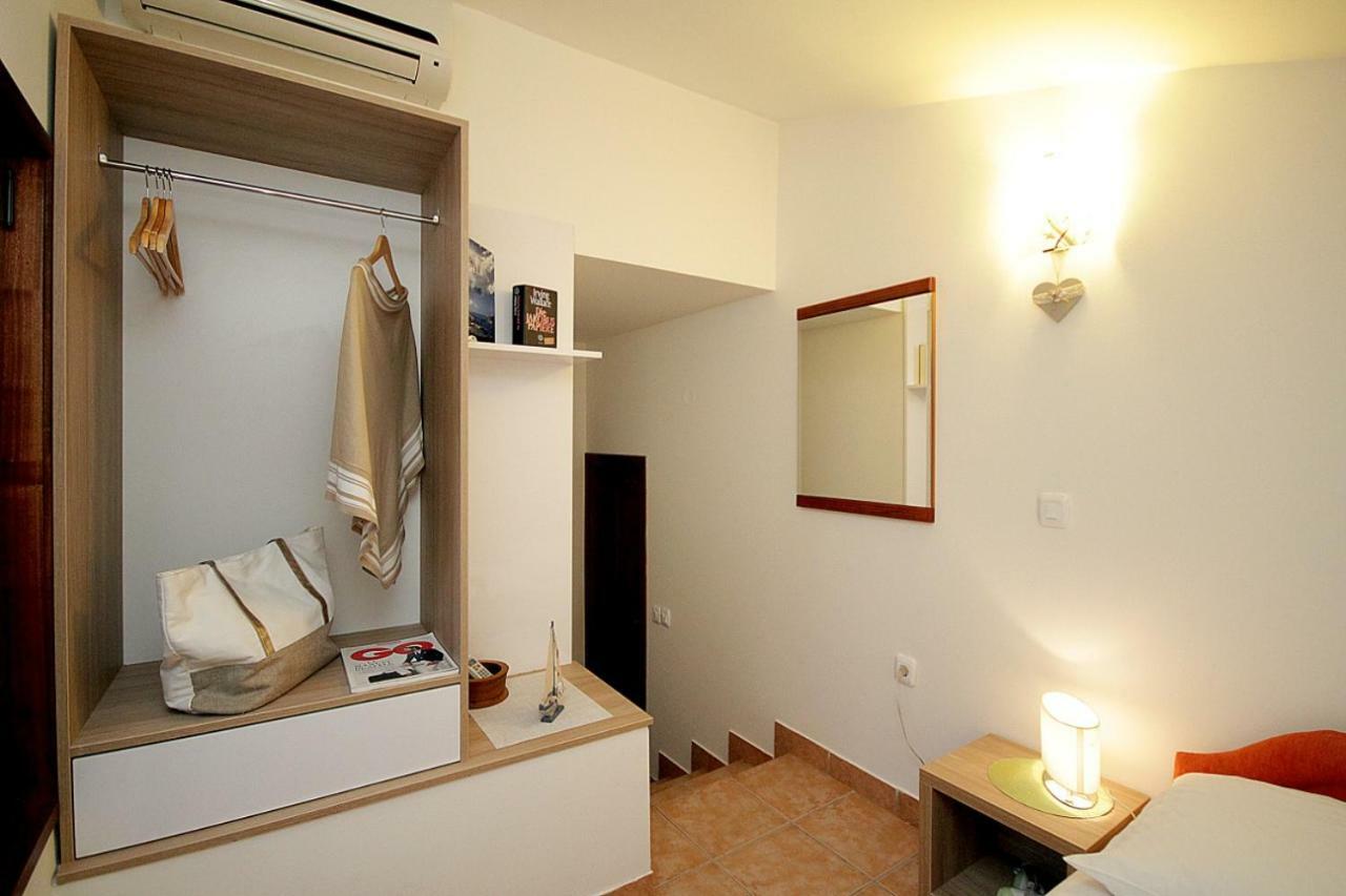 Guest House Jedro Petrovac Exterior photo
